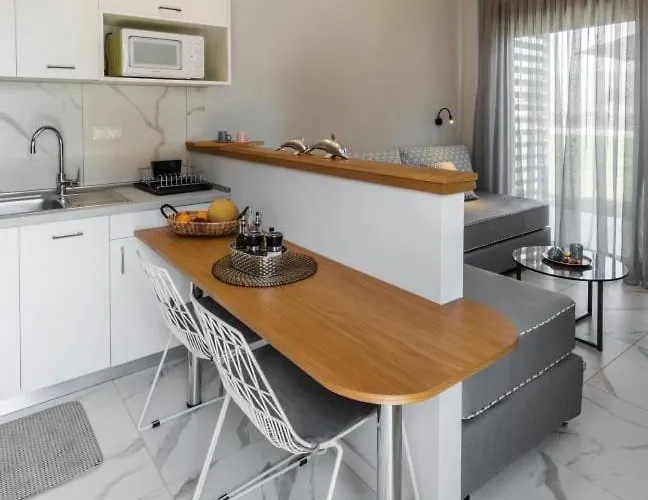 Ploumis Seaside 4*