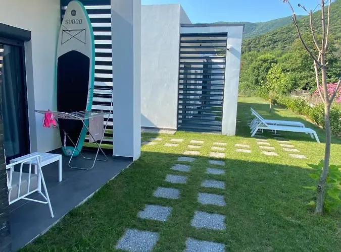Ploumis Seaside Σταυρός