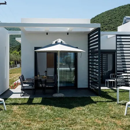 Appart hôtel Ploumis Seaside 4*